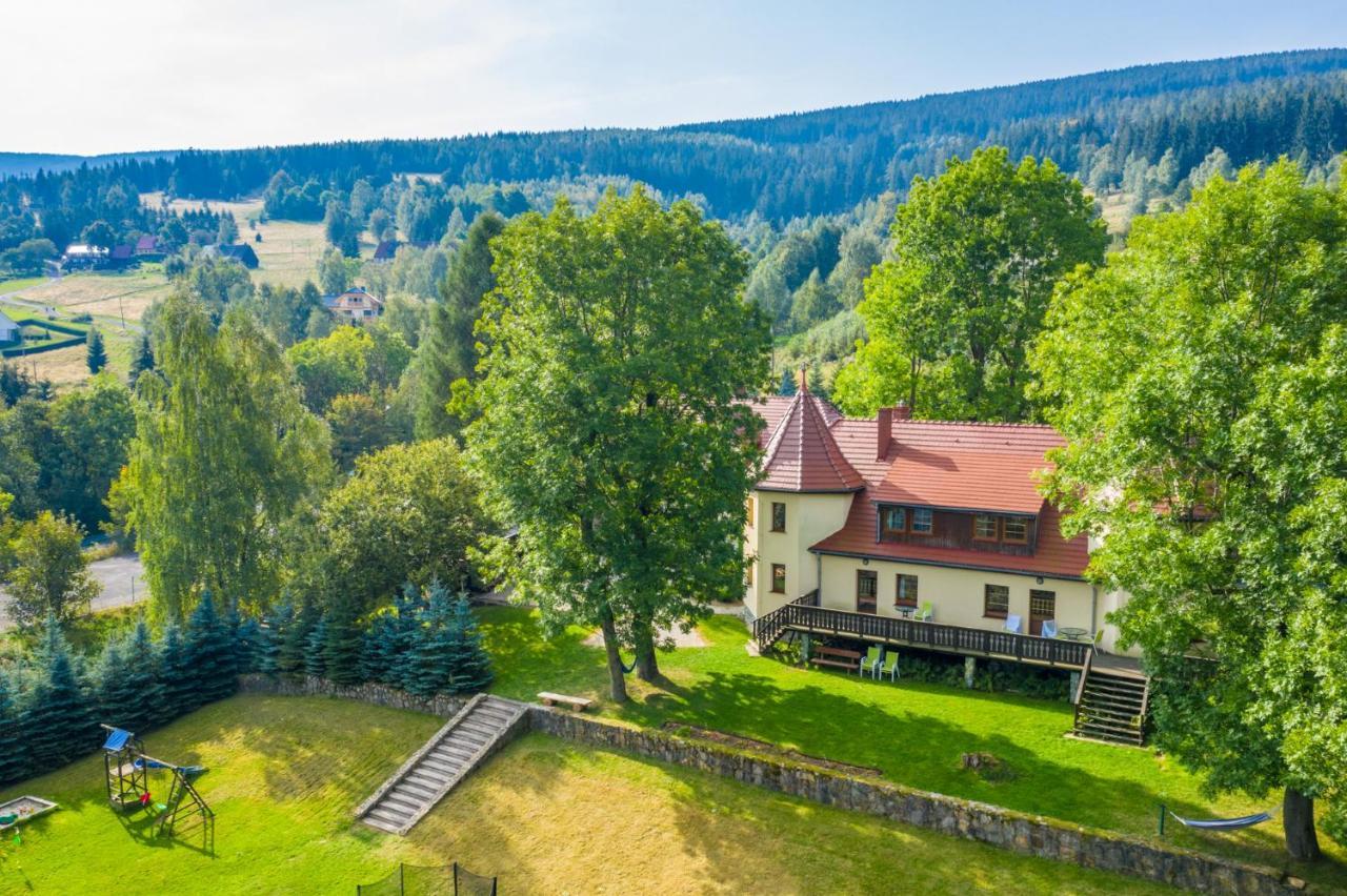 Willa Wiezyczki Świeradów-Zdrój Kültér fotó